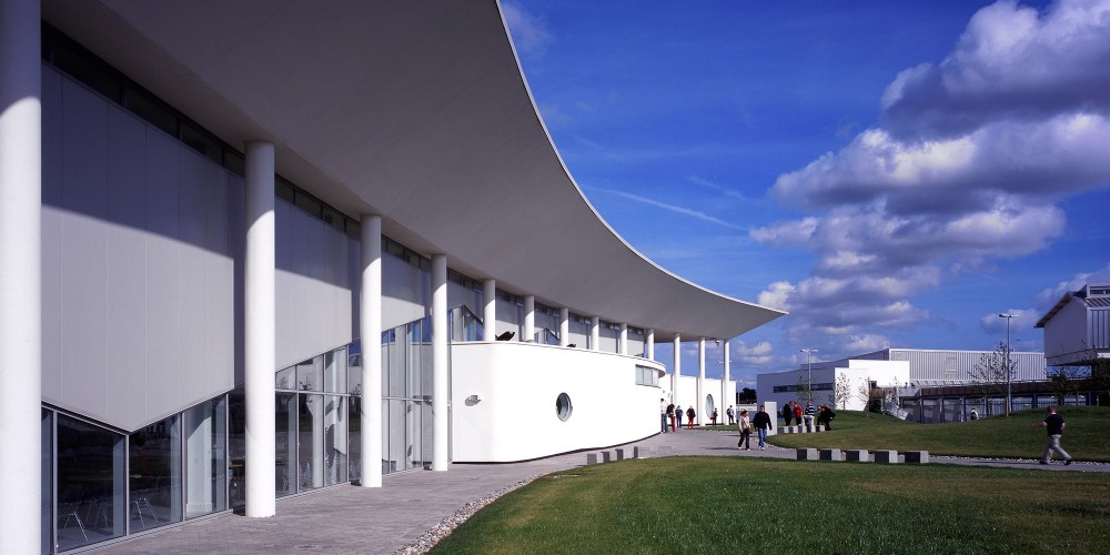 Exterior of the Institute of Technology Blanchardstown